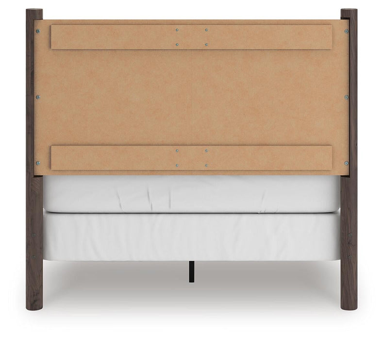 Cadmori Full Panel Bed, Dresser, Mirror, Chest and Nightstand - alternate view 4