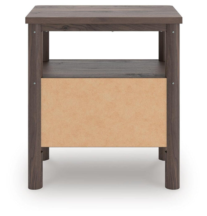 Cadmori Queen Panel Platform Bed, Dresser, Mirror, Chest and Nightstand - alternate view 19