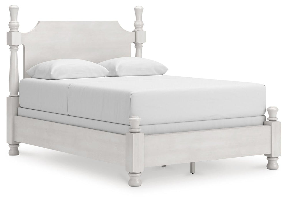 Chadworth Queen Poster Bed, Dresser and Mirror - alternate view 8