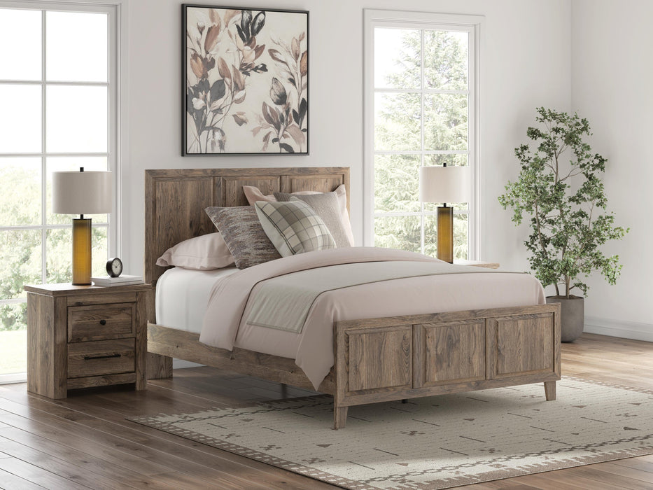 Keithland Queen Panel Bed with Mirrored Dresser and Nightstand - alternate view 18