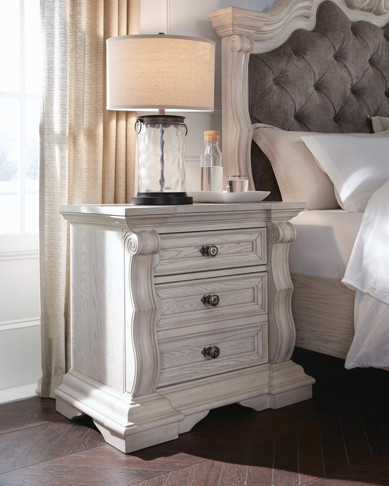 Andonhall California King Upholstered Panel Bed with Mirrored Dresser and Nightstand - alternate view 14