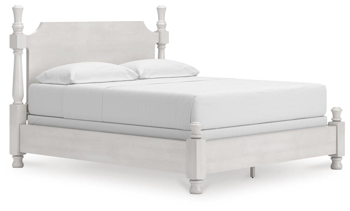 Chadworth California King Poster Bed, Dresser, Mirror and Nightstand - alternate view 8