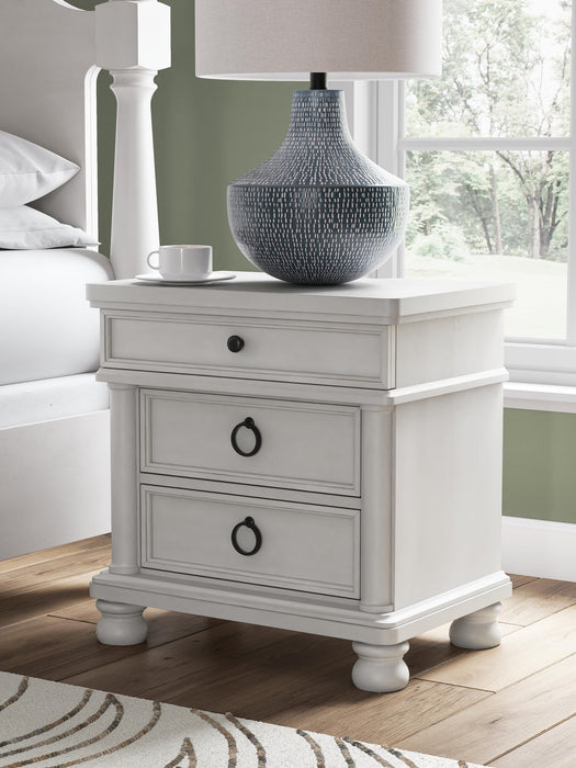 Chadworth California King Poster Bed, Dresser, Mirror and Nightstand - alternate view 19