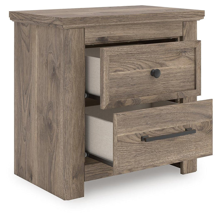 Keithland King Panel Bed with Mirrored Dresser and Nightstand - alternate view 13