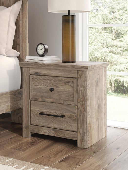 Keithland King Panel Bed with Mirrored Dresser and Nightstand - alternate view 19