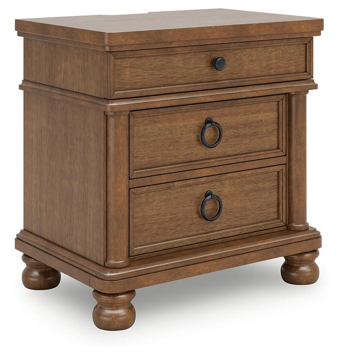 Chadworth Queen Poster Bed with Mirrored Dresser and Nightstand - alternate view 10