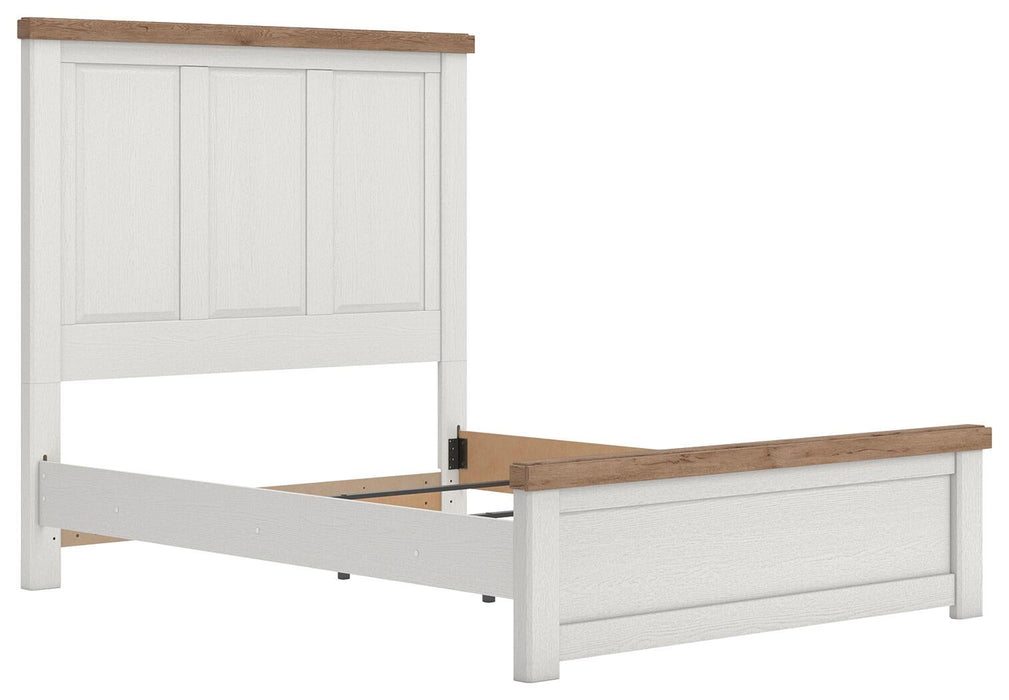 Savonport Queen Panel Bed, Dresser and Mirror - alternate view 4